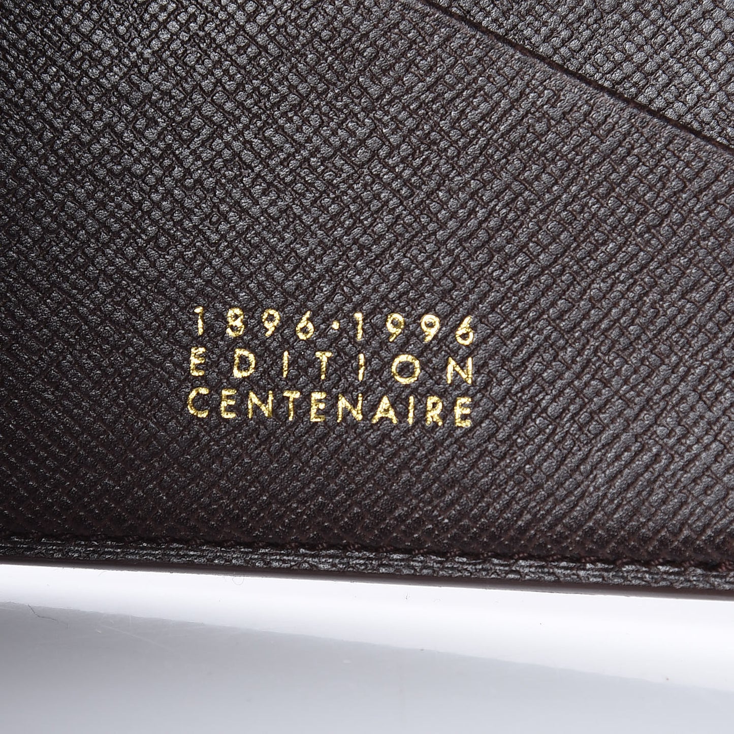 Damier Ebene Multiple Wallet