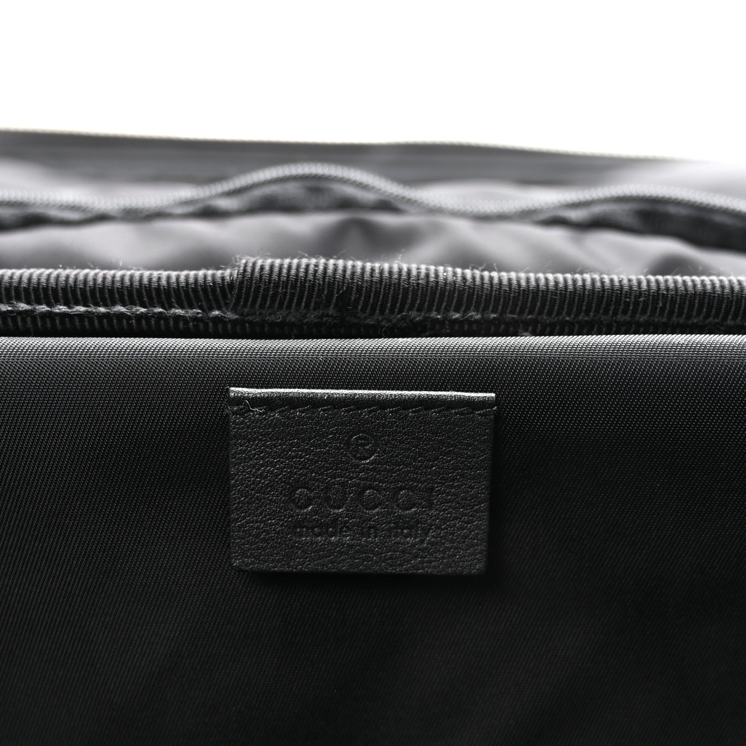 Gucci GG Supreme Monogram Gran Turismo Suitcase Black Grey 5 of 9