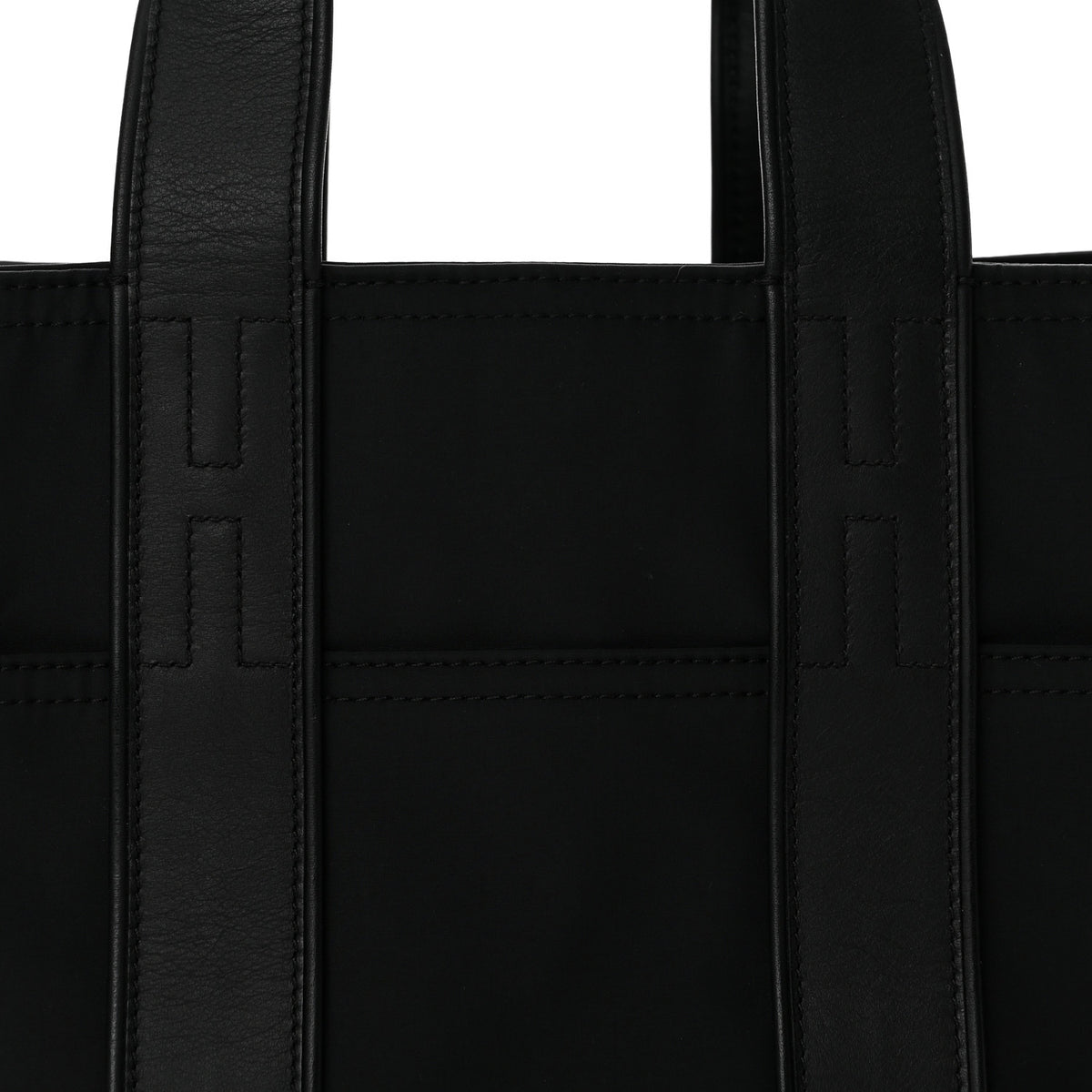 Nylon Acapulco Vassus Tote Black