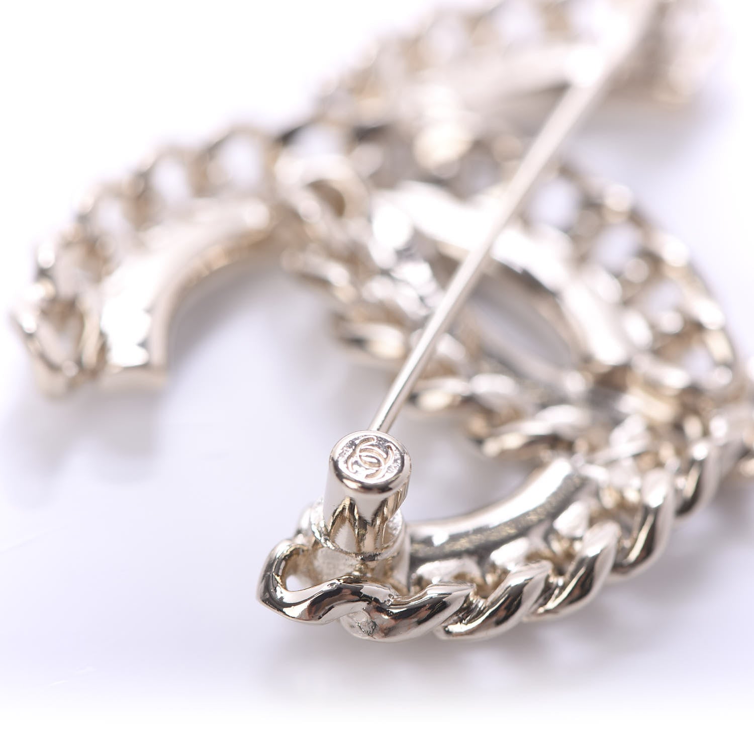 Chanel Crystal Chain CC Brooch Gold 3 of 4
