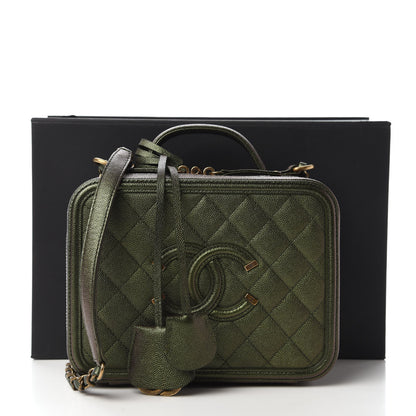 Chanel Iridescent Caviar Quilted Medium CC Filigree Vanity Case Green 11 of 11