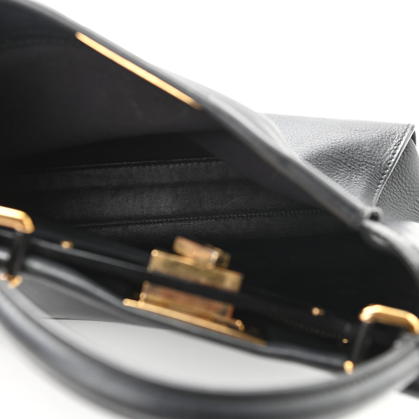 Vitello Seta Shiny Nappa Medium Peekaboo Iconic Satchel Black