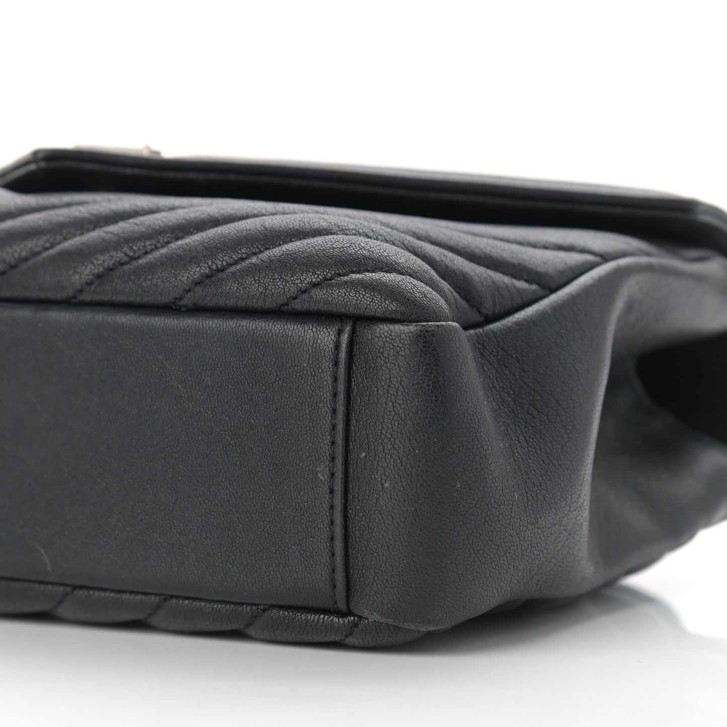 Sheepskin Matelasse Chevron Monogram Medium College Bag Black