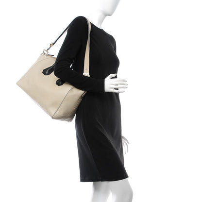 Givenchy Calfskin Medium Bi-Color Antigona Cream Black 2 of 17