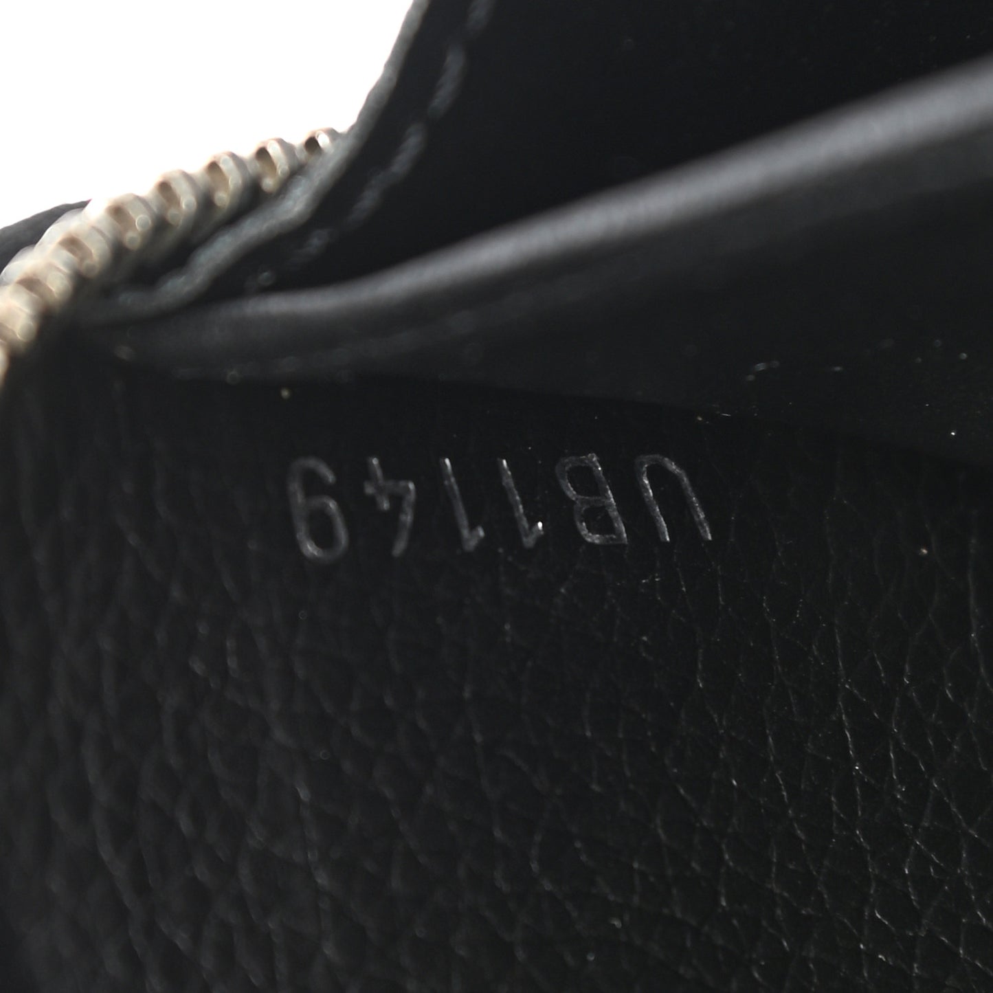 Calfskin Zippy Lockme Wallet Black