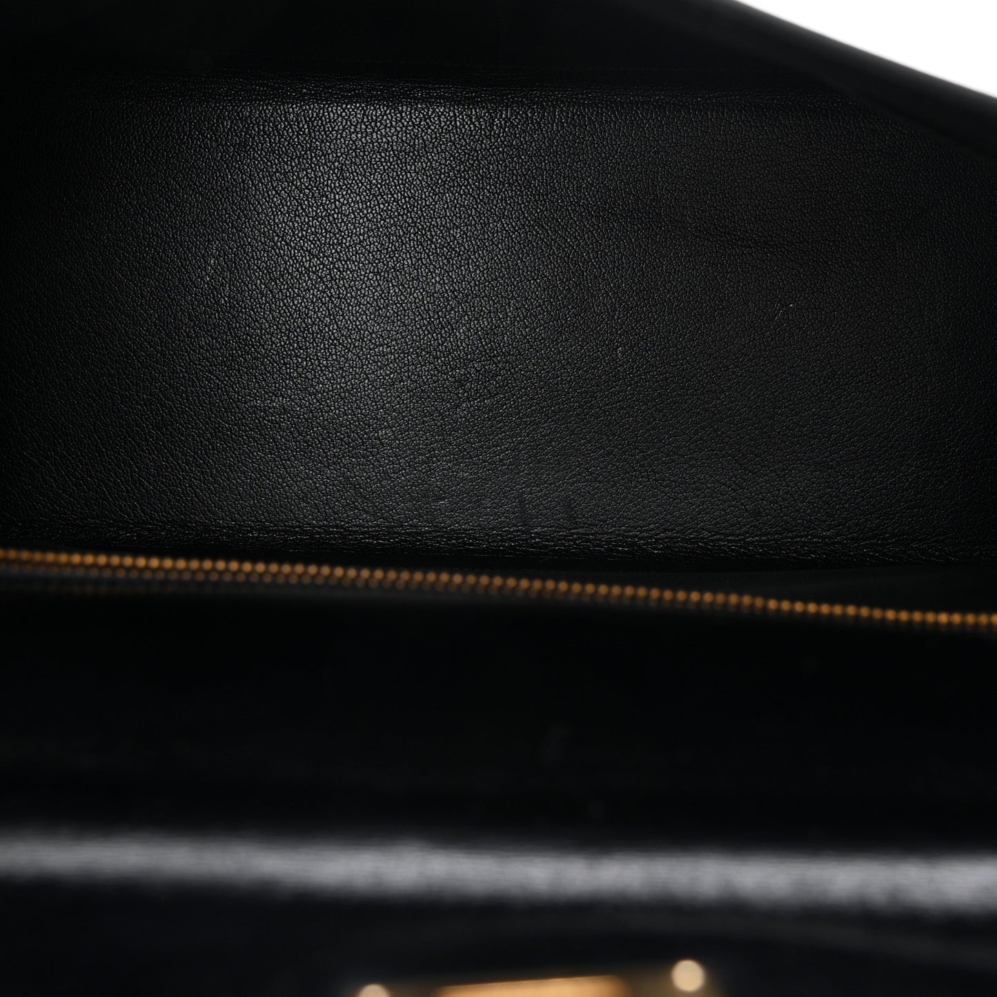 Box Kelly Retourne 32 Black