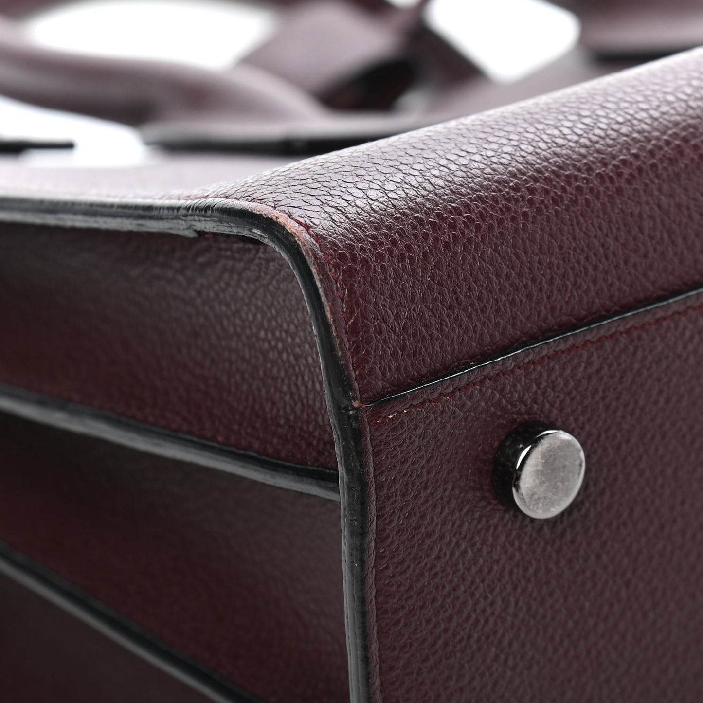 Grained Calfskin Small Classic Sac De Jour Amaranto