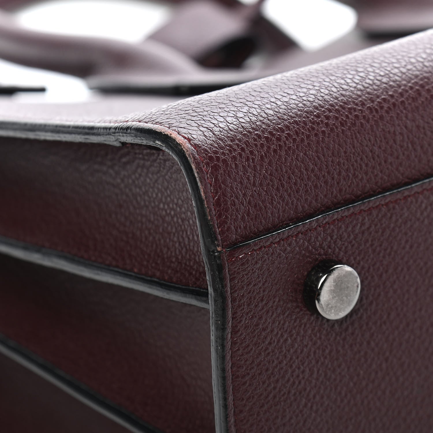 Saint Laurent Grained Calfskin Small Classic Sac De Jour Amaranto 9 of 12