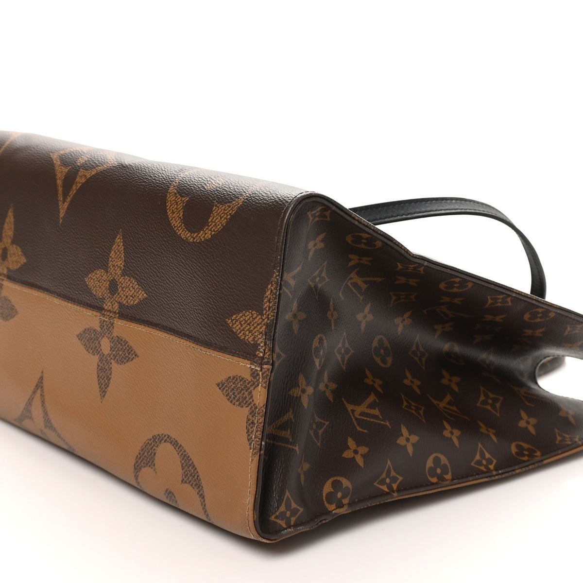 Louis Vuitton Reverse Monogram Giant Onthego GM 8 of 10