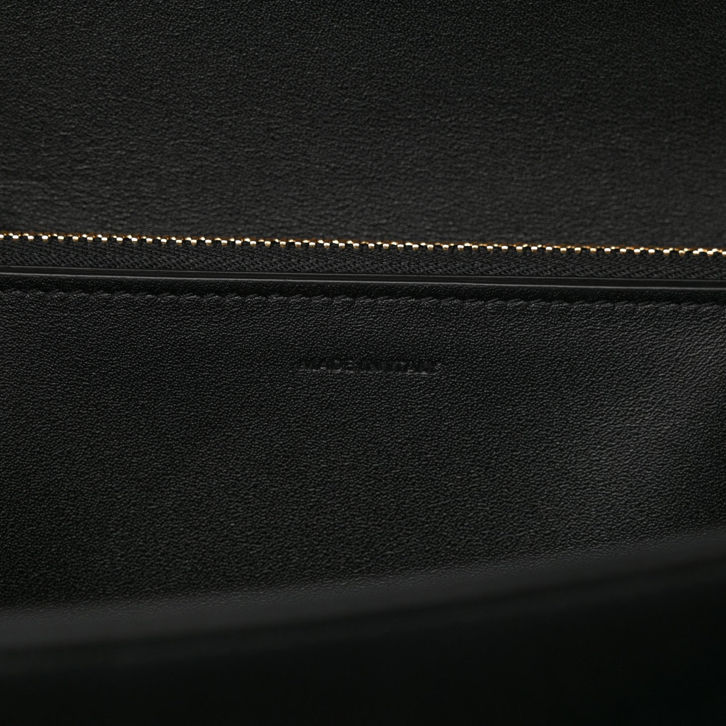 Box Calfskin Medium Classic Box Flap Bag Black