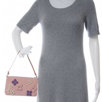 Louis Vuitton Vernis Lexington Fleurs Pochette Pink 2 of 7