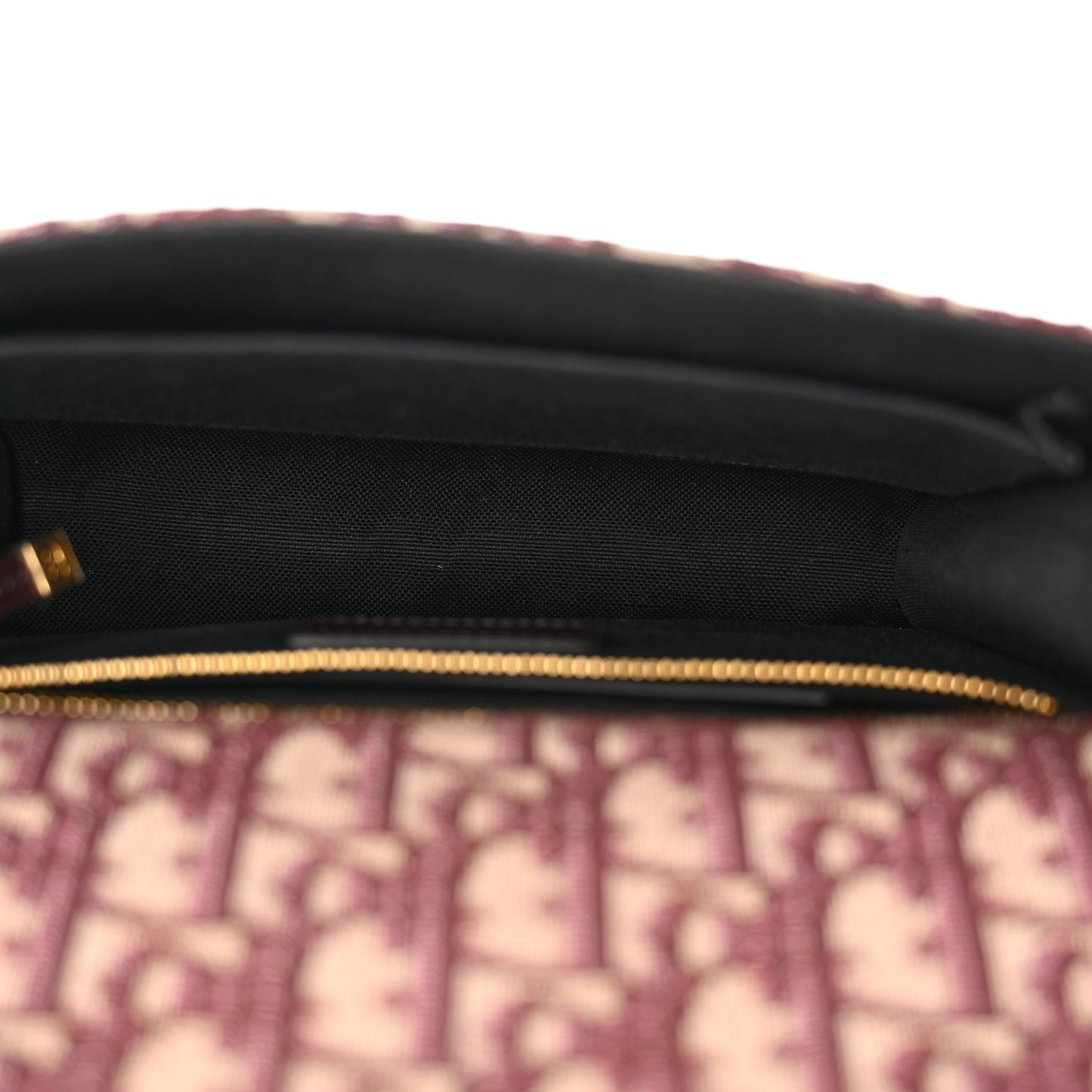 Oblique 30 Montaigne Flap Bag Burgundy