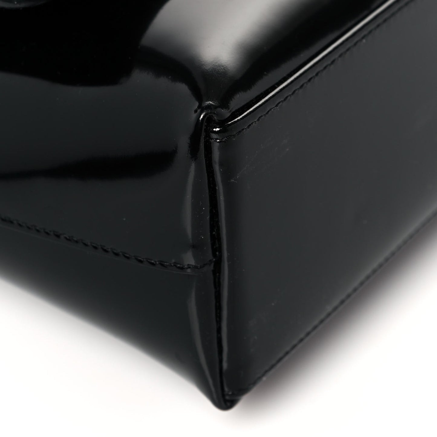 Patent Le 90 Shoulder Bag Black