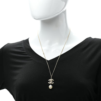 Chanel Pearl CC Pendant Necklace Gold 2 of 9