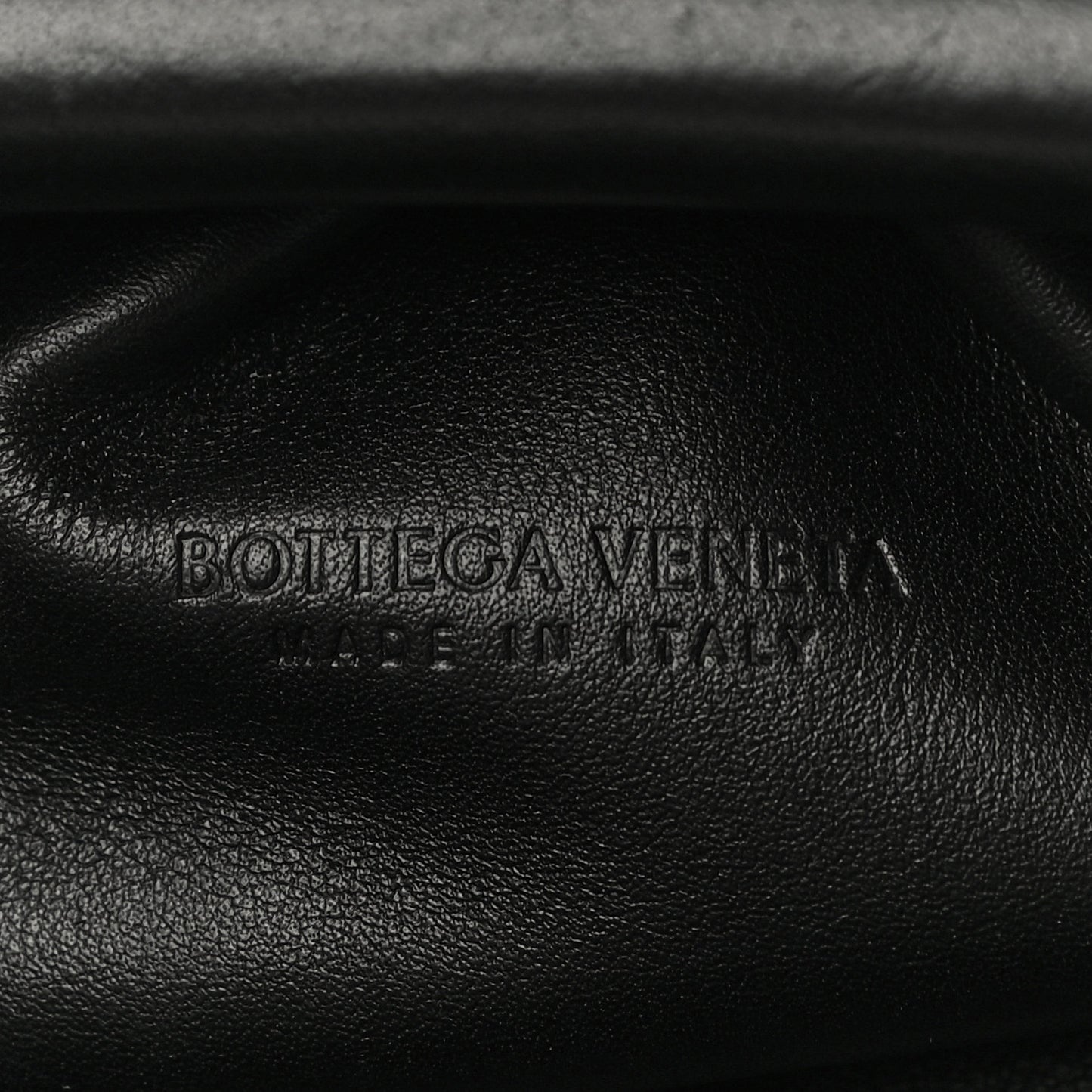 Butter Calfskin The Mini Pouch Black