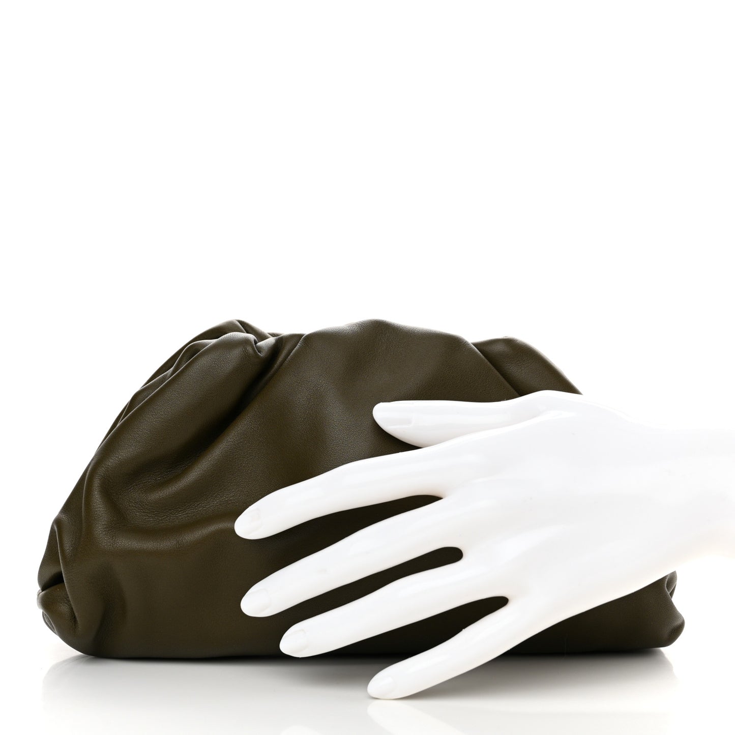 Butter Calfskin The Pouch 20 Mustard