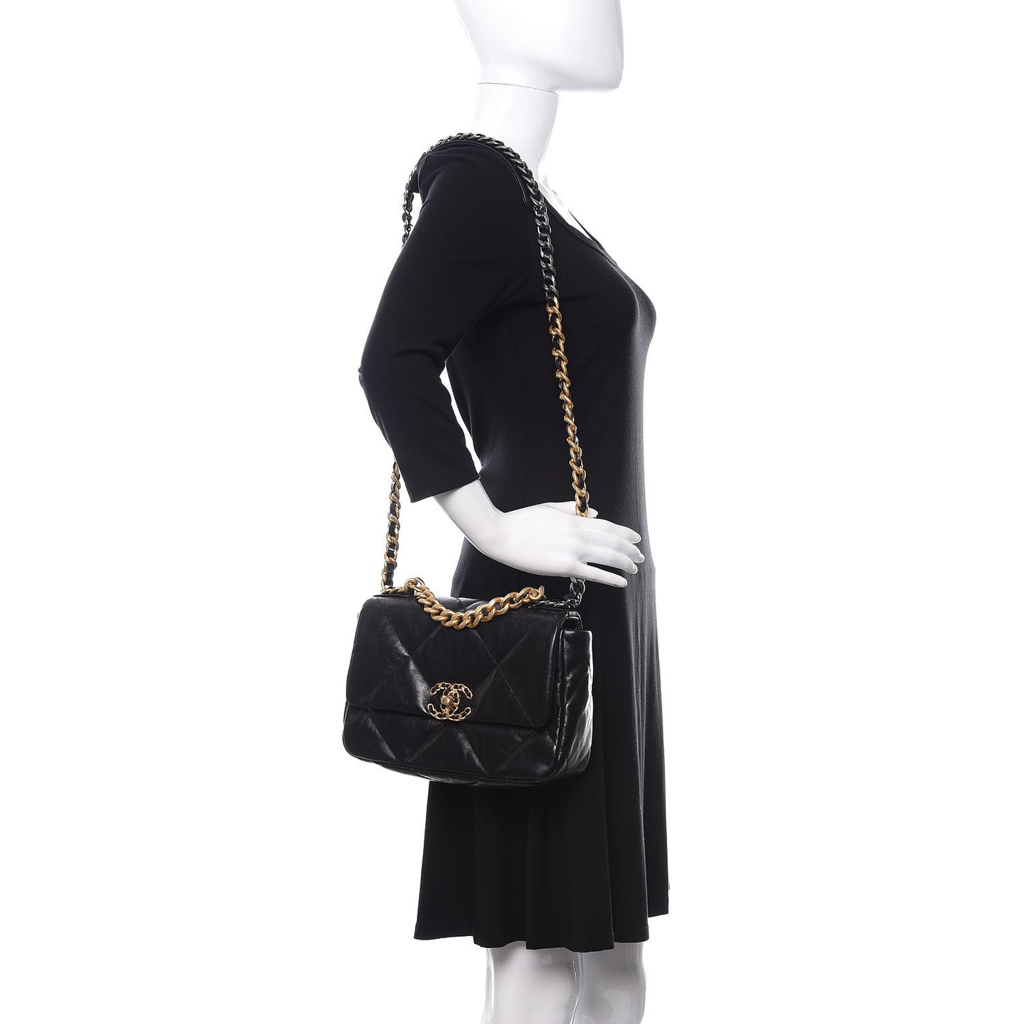 Goatskin Quilted Medium 19 Flap Black