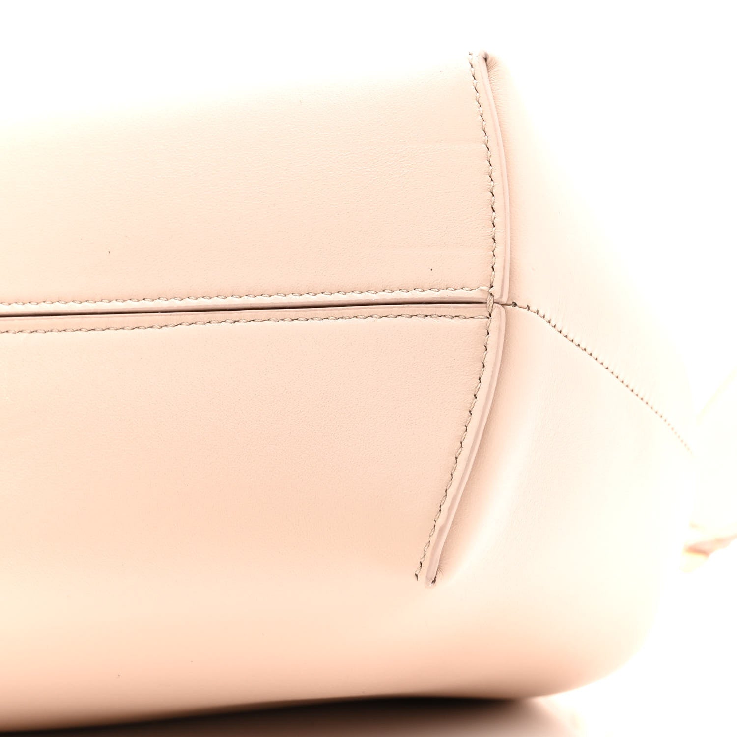 Fendi Shiny Nappa Medium Fendi First Poudre 10 of 10