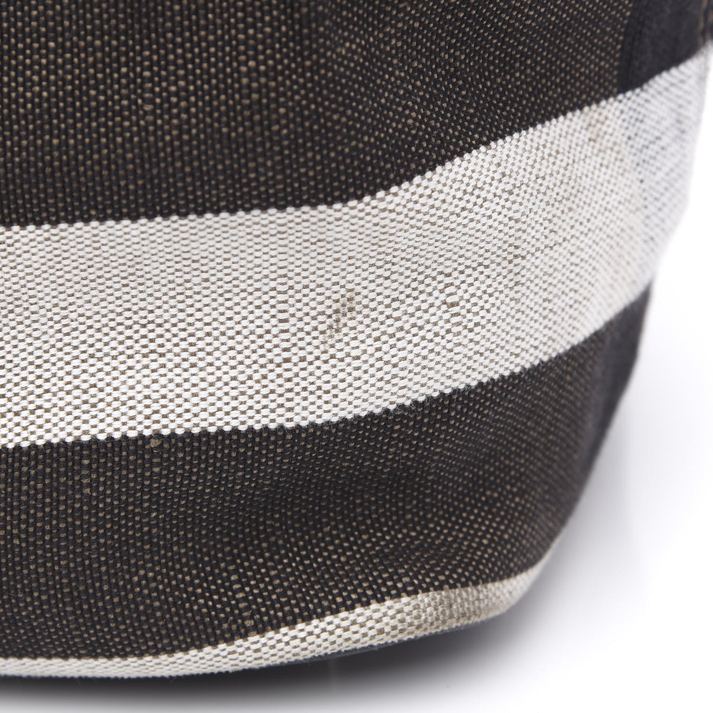 Canvas Mega Check Medium Ashby Hobo Black
