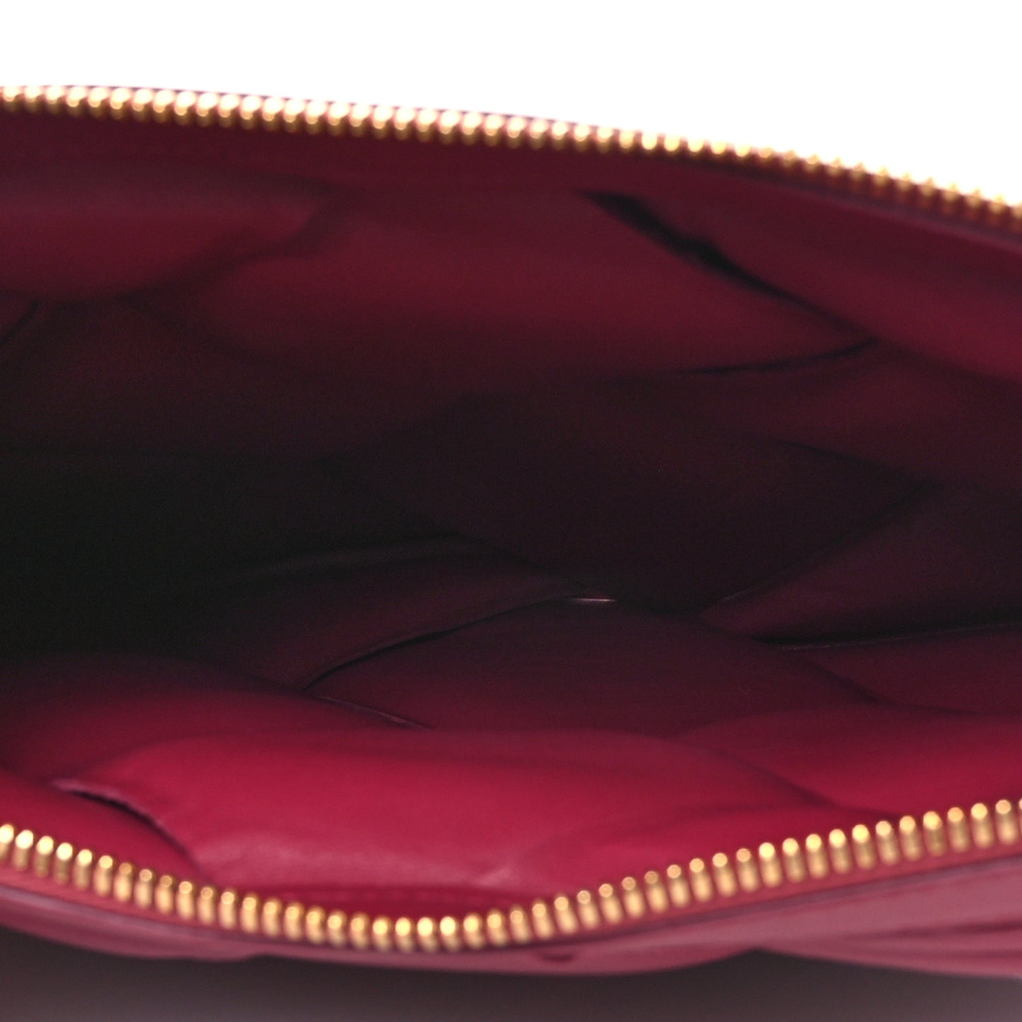 Nappa Maxi Intrecciato Padded Clutch Red