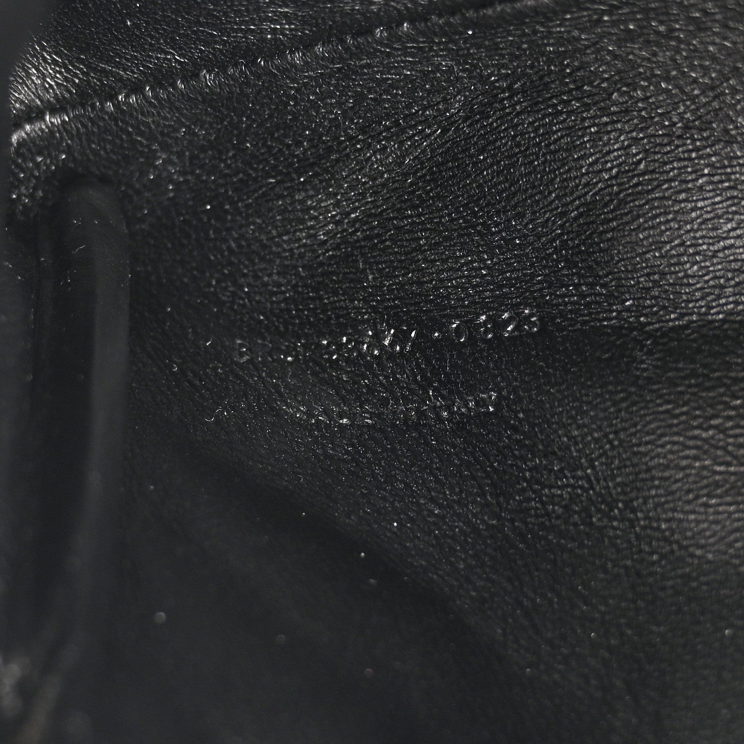 Saint Laurent Patent Quilted Gaby Zipped Pouch Black 7 of 14
