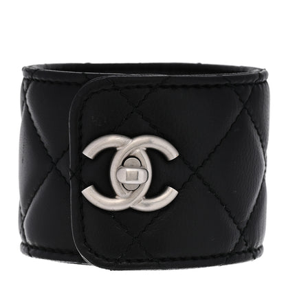 Chanel Lambskin Quilted CC Turnlock Cuff M Black 1 of 5