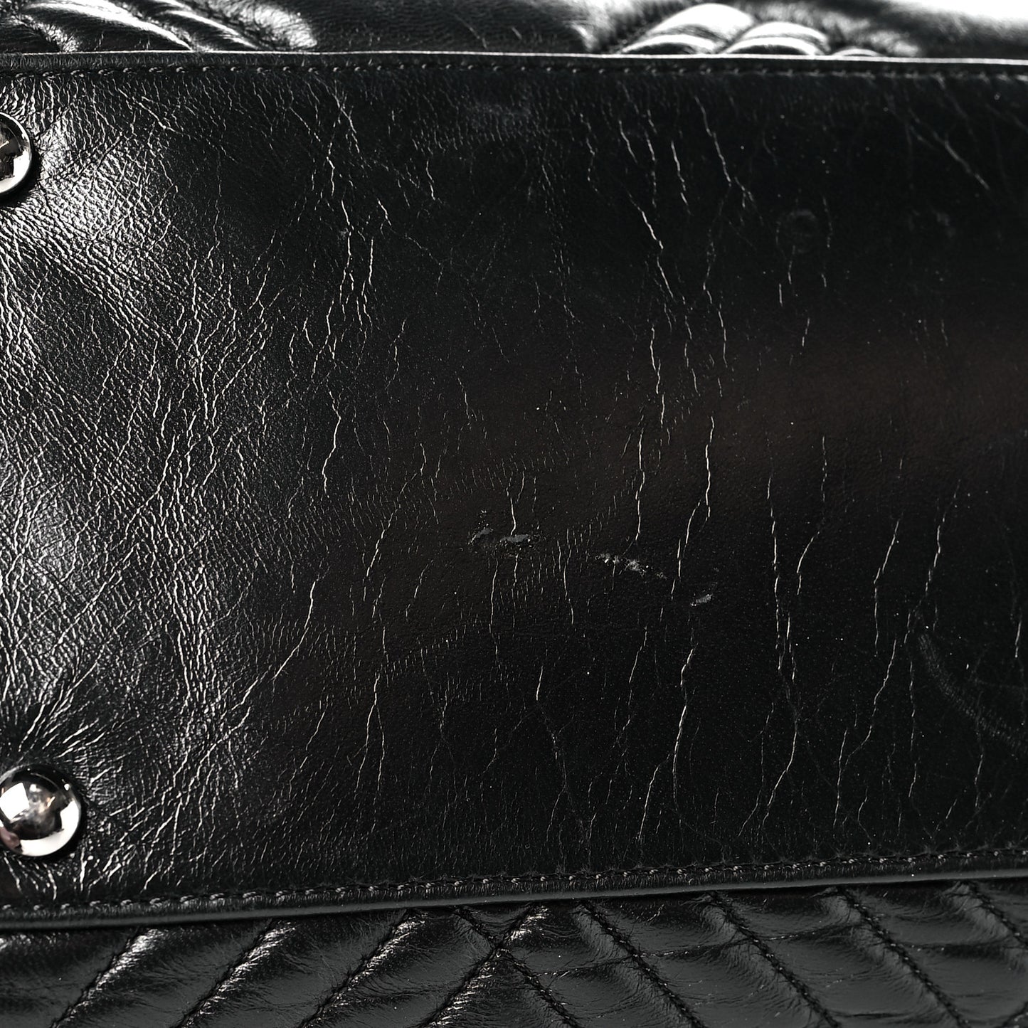 Lambskin In and Out XL Maxi Flap Black