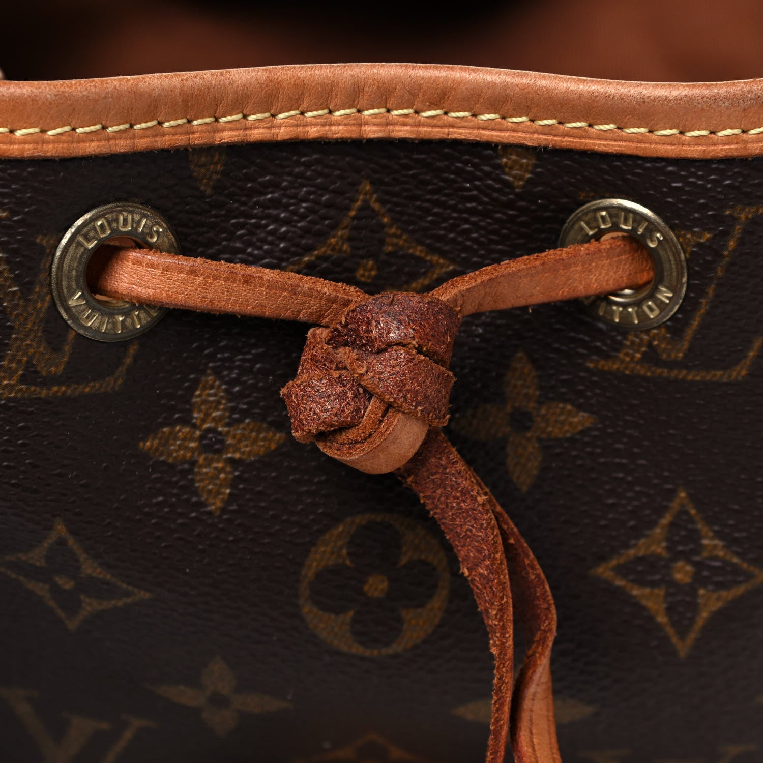 Louis Vuitton Monogram Montsouris MM Backpack 14 of 20