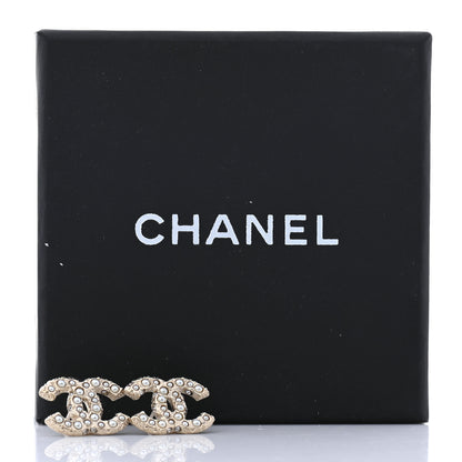 Chanel Graduated Pearl CC Earrings Gold 5 of 5