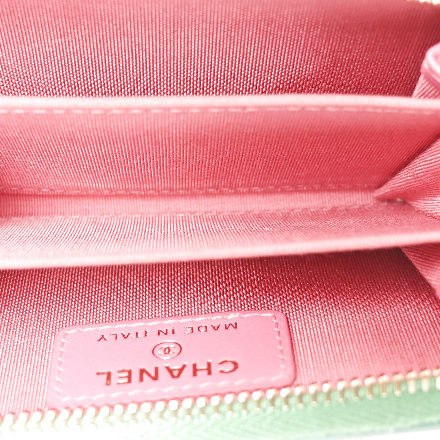 Chanel Caviar Quilted Filigree Coin Purse Pink Green Blue 5 of 7