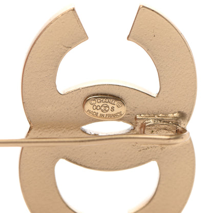 Chanel Pearl CC Brooch Gold 5 of 7