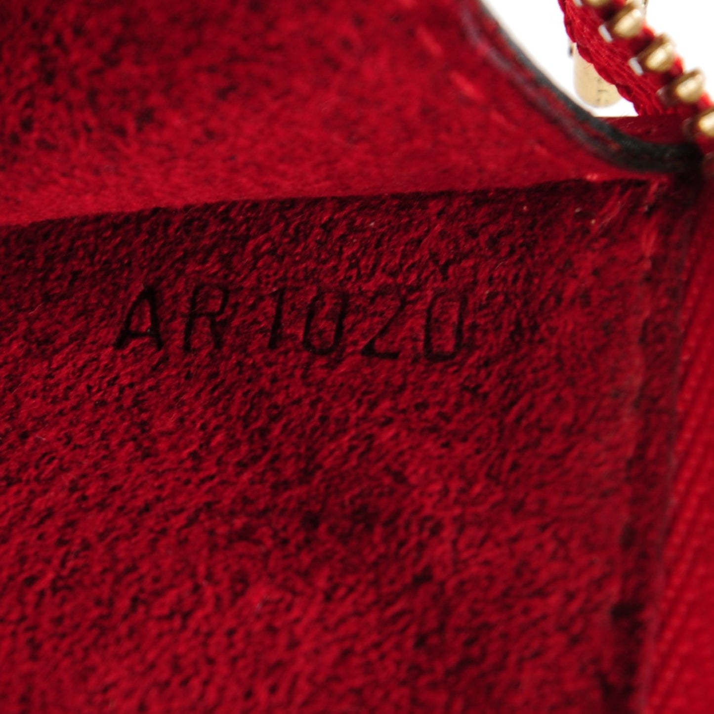 Epi Pochette Accessories 24 Castillan Red