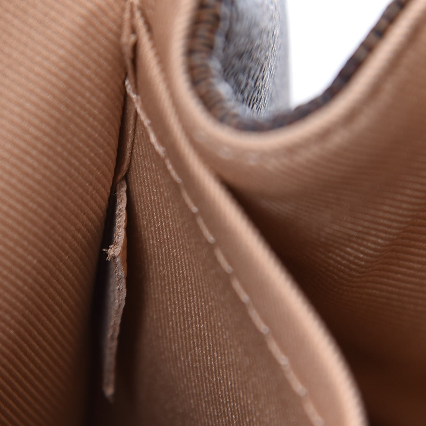 Damier Ebene Clapton Backpack Creme