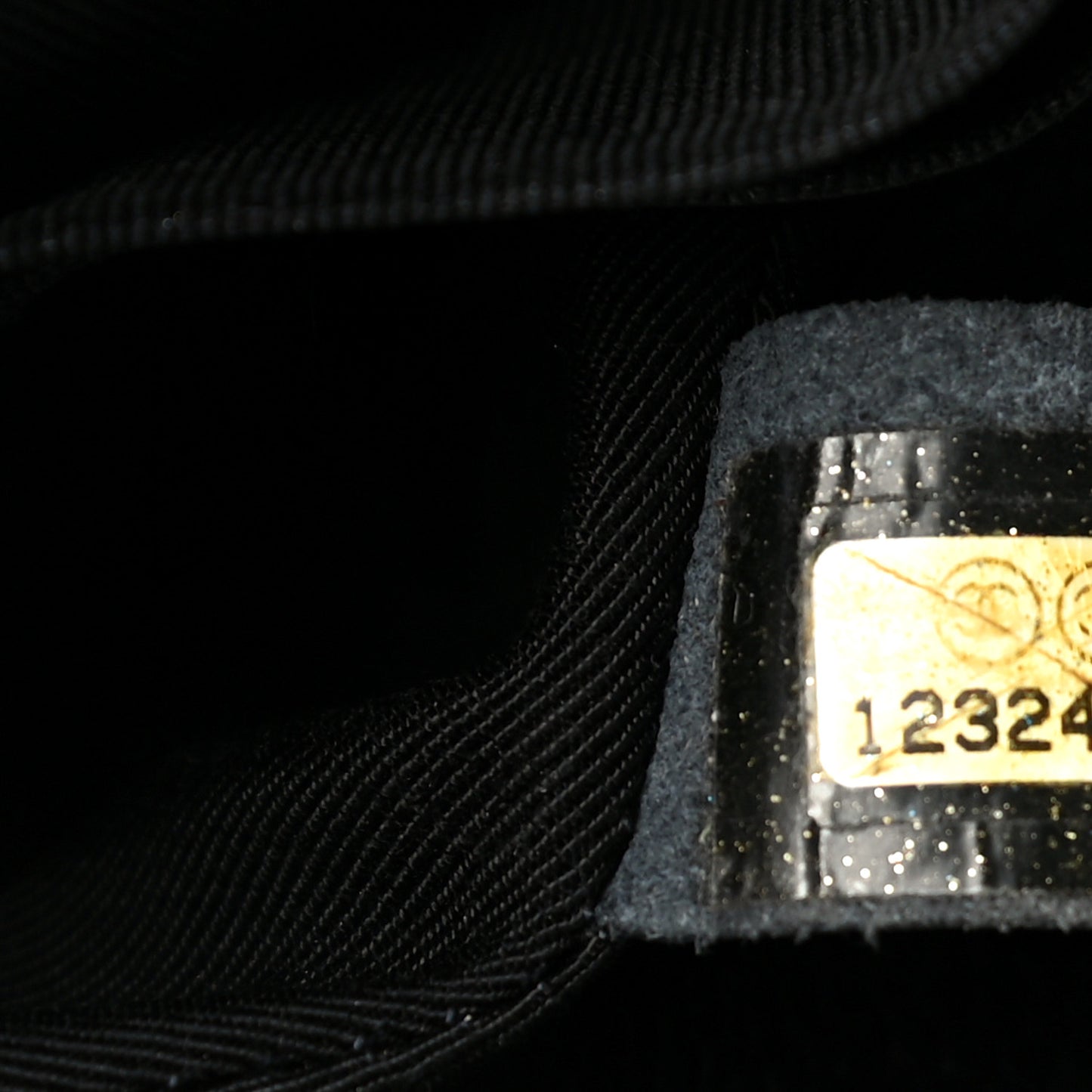 Caviar Half Moon Wallet On Chain WOC Black