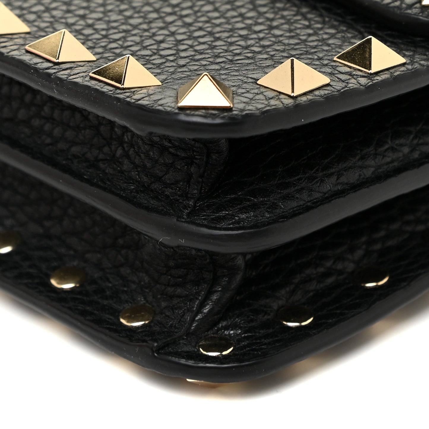 Pebbled Calfskin Rockstud Flap Wallet On Chain Black