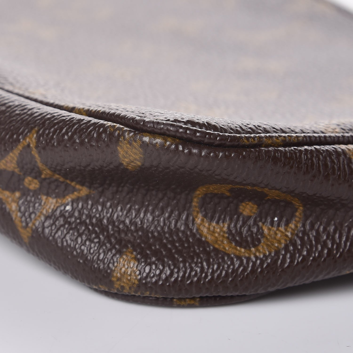 Louis Vuitton Monogram Pochette Accessories 10 of 11