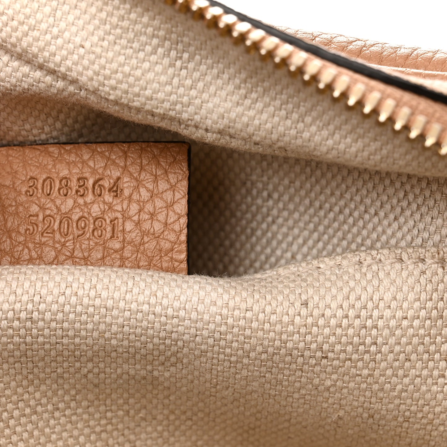 Pebbled Calfskin Small Soho Disco Bag Camelia