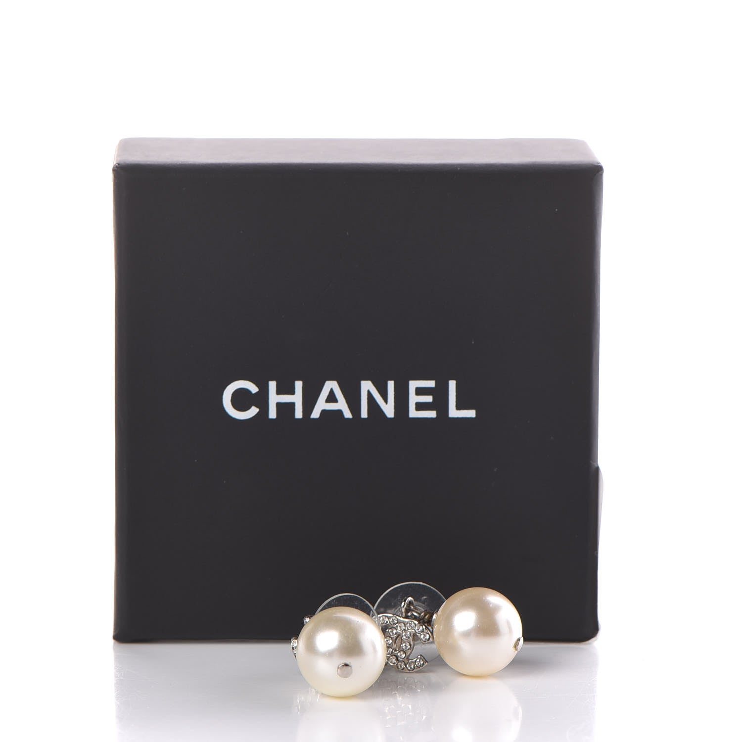 Chanel Crystal Pearl CC Drop Earrings Silver Pearly White 5 of 5
