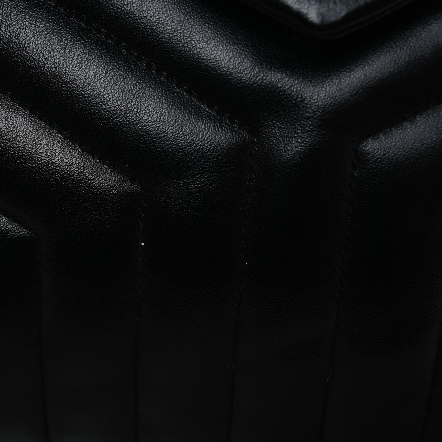 Saint Laurent Calfskin Y Quilted Monogram Loulou Document Holder Black 23 of 25