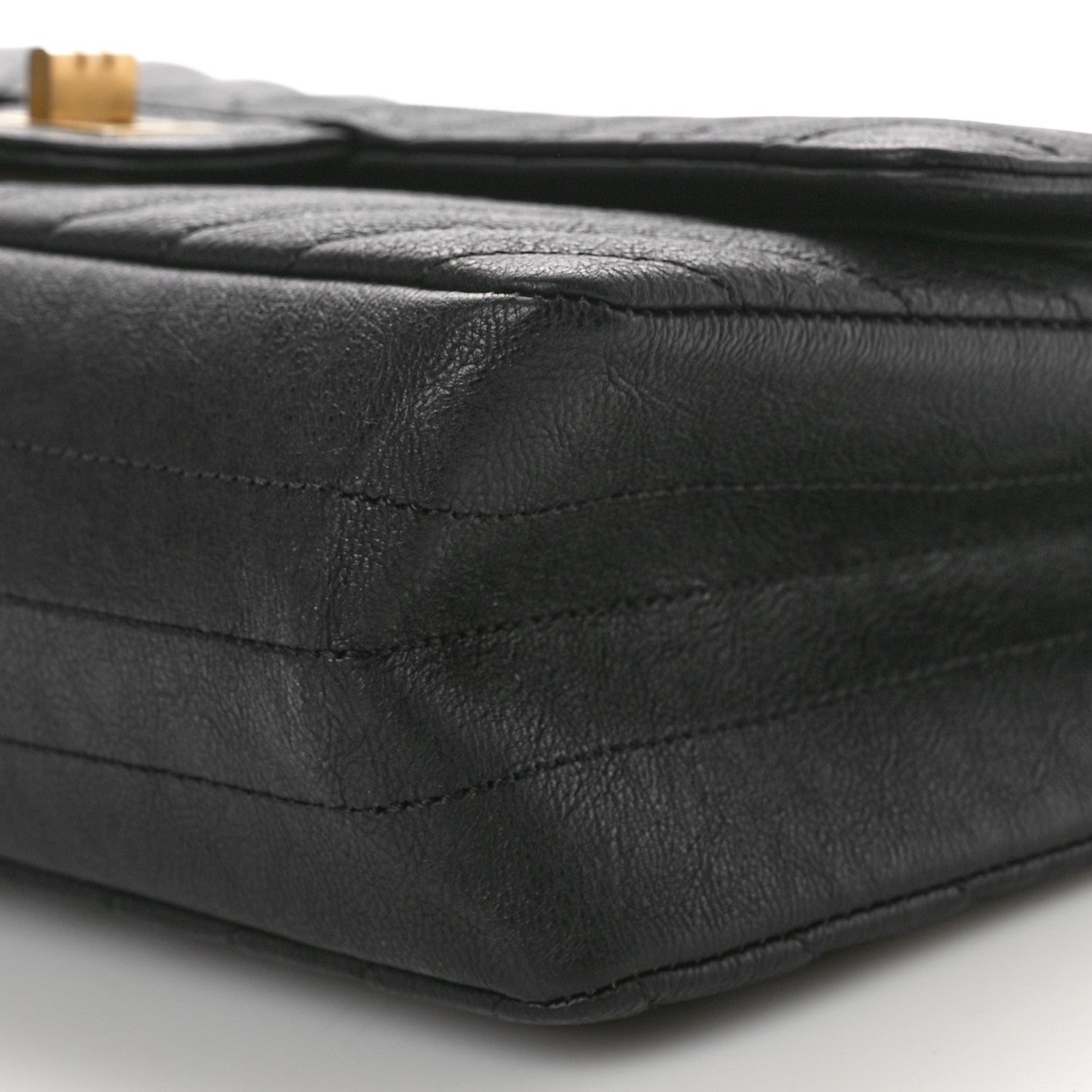 Chanel Sheepskin Chevron Quilted 2.55 Reissue 225 Flap Black 10 of 10