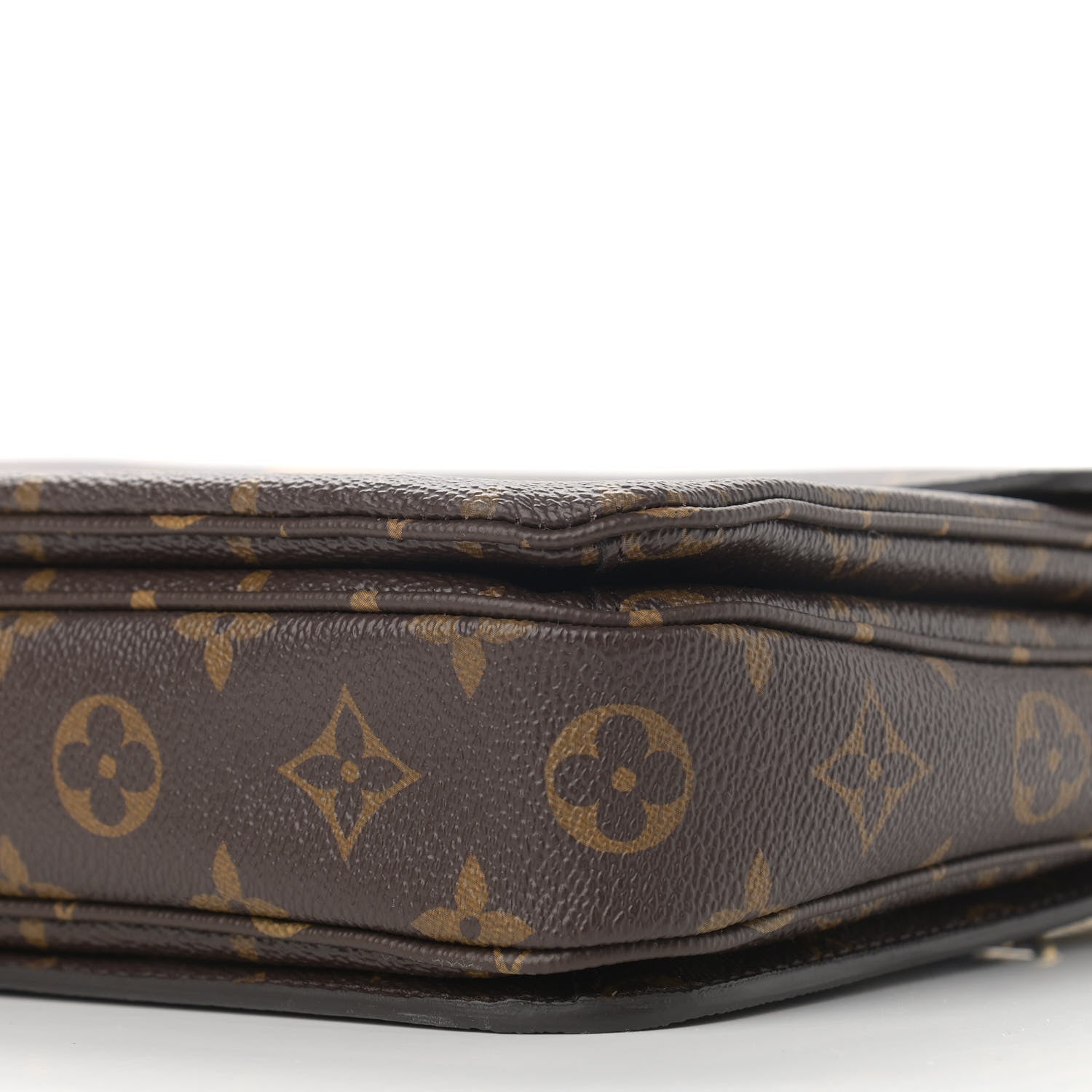 Louis Vuitton Monogram Pochette Metis 10 of 10