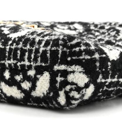 Chanel Cashmere Mini Chanel 22 Black White 8 of 10