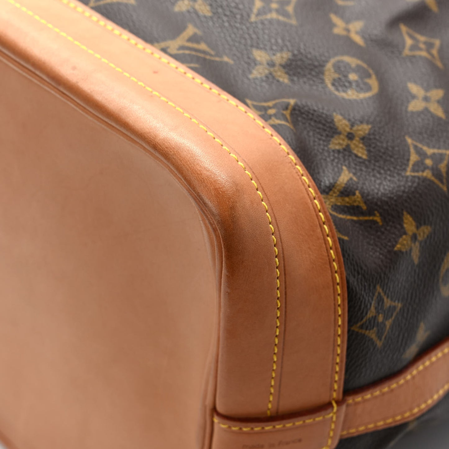 Monogram Noe