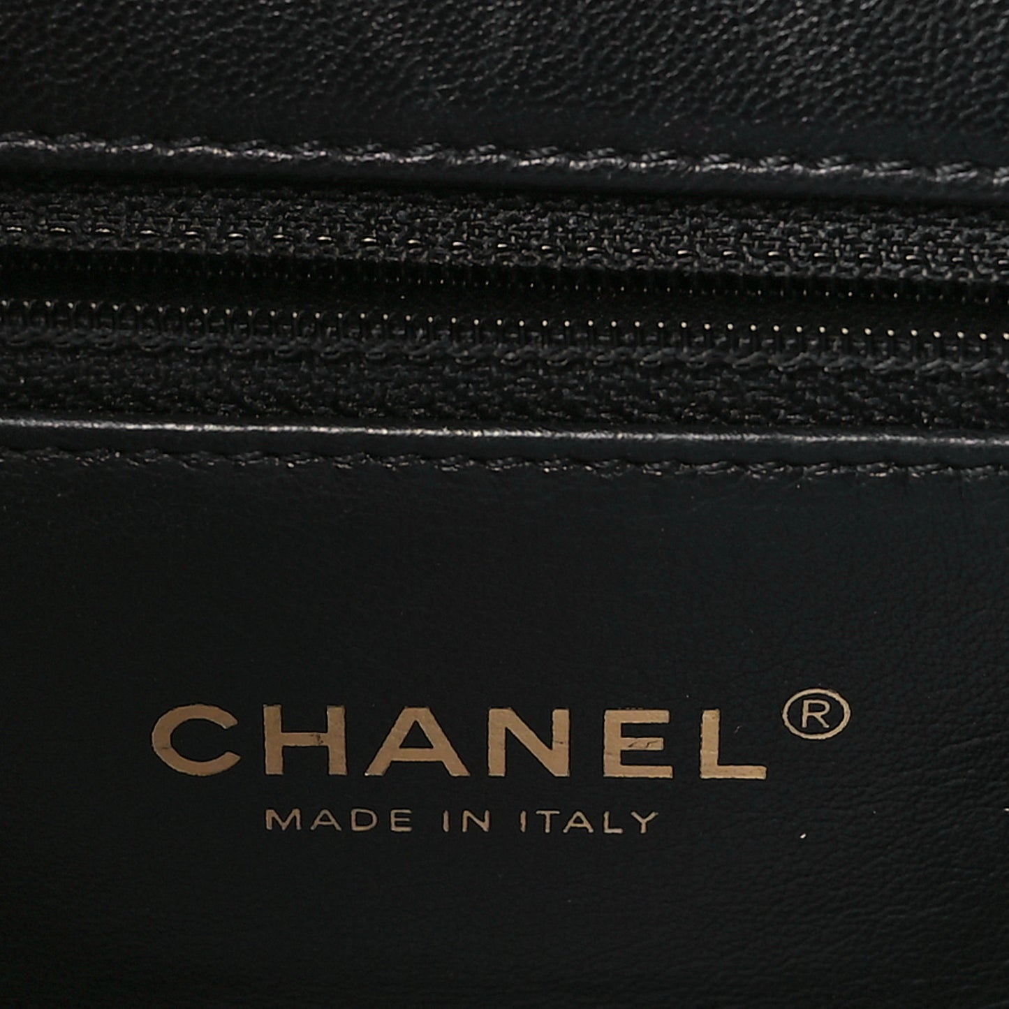 Lambskin Quilted Chaine Lettre Flap Black