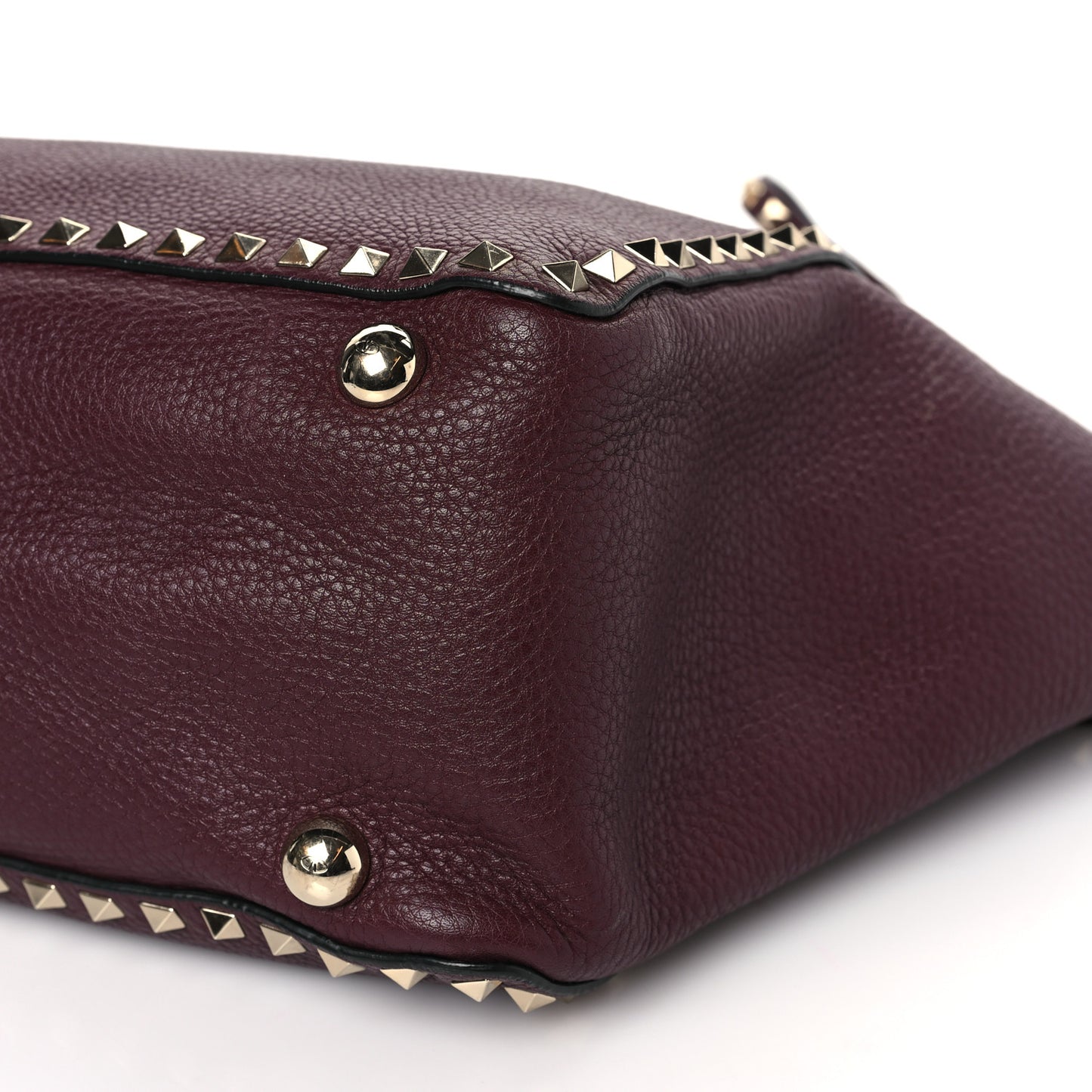 Pebbled Calfskin Medium Rockstud Tote Rubin