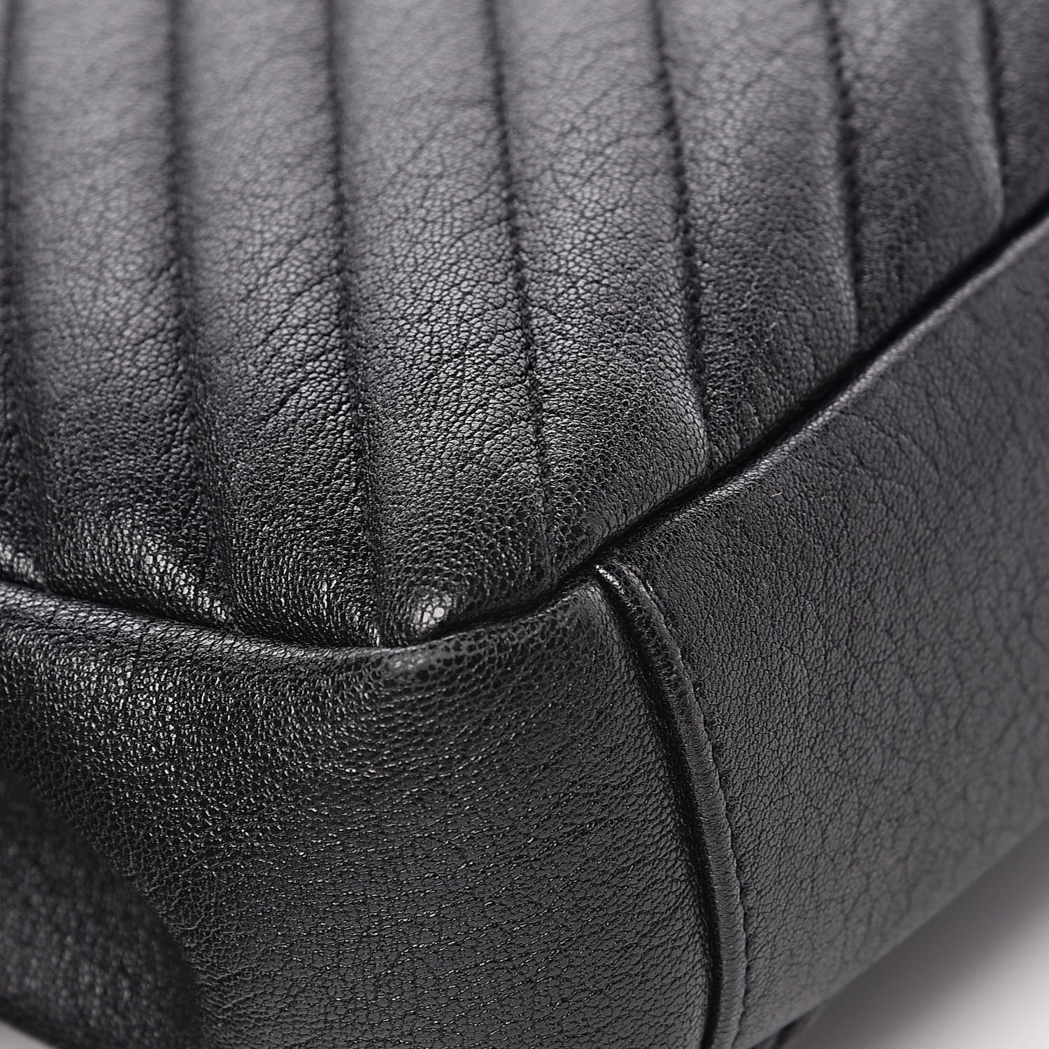 Saint Laurent Sheepskin Matelasse Chevron Monogram Medium College Bag Black 13 of 18
