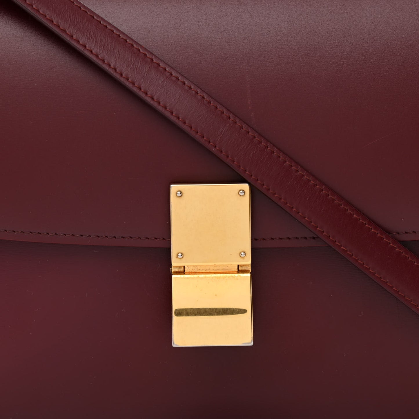 Box Calfskin Medium Classic Box Flap Bag Burgundy