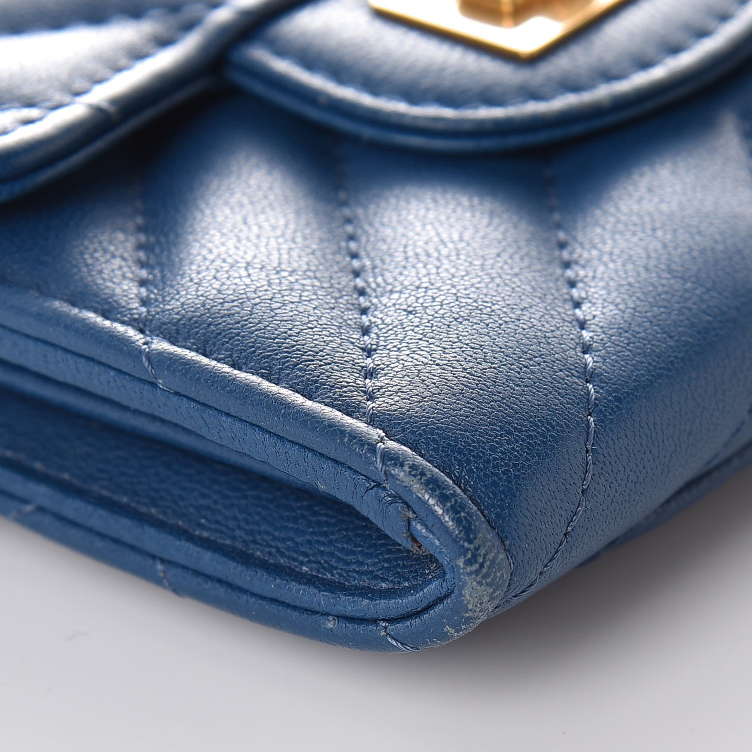 Chanel Sheepskin Chevron Quilted Reissue Card Holder Blue 9 of 12