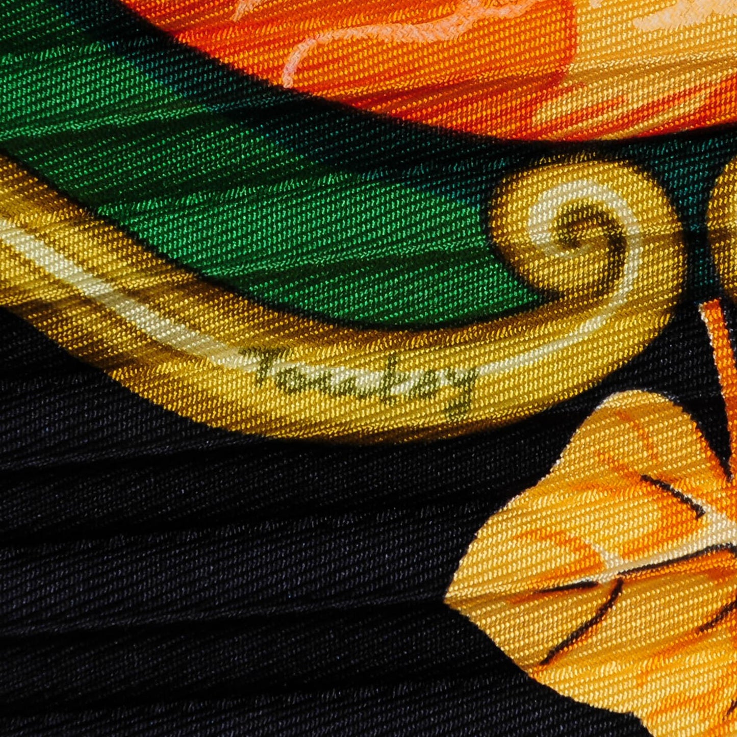 Silk Plisse Rythmes Du Monde Scarf 90