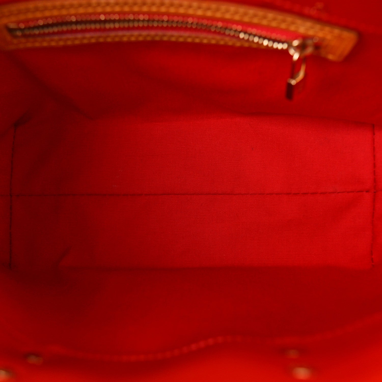 Louis Vuitton Vernis Reade PM Rouge 5 of 10